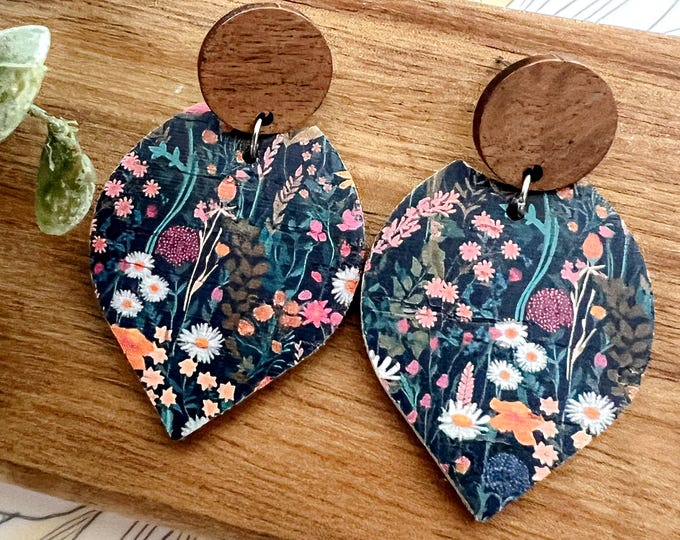Dark Floral Cork Pointed Petal Earrings