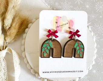 Mistletoe Arch Earrings