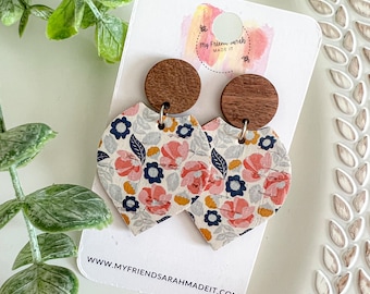 Vintage Floral Cork Pointed Petal Earrings