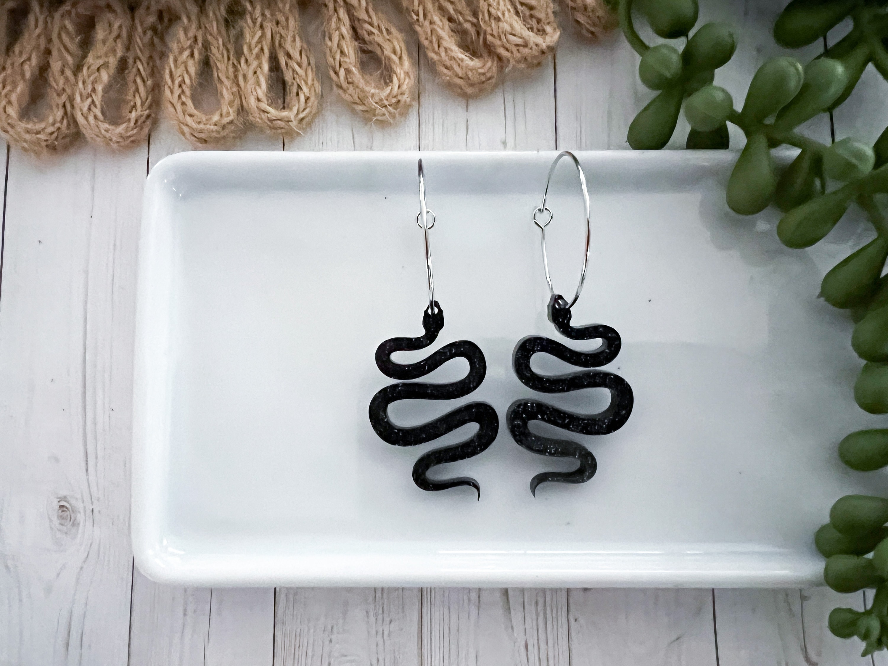 Black acrylic hoop earrings deals