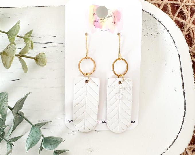 White Chevron Embossed Cork Bar Earrings