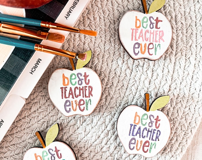 Best Teacher Ever Apple Magnet