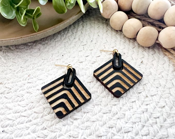 Chevron Engraved Wood Diamond Earrings