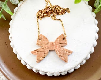 Natural Cork Bow Necklace