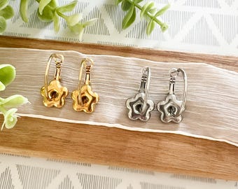 Chunky Flower Hoop Earrings