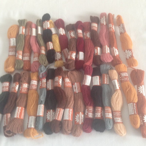 Fils de Nostra Zephyr danois laine tapisserie Vintage - écheveaux de traction 30-8,8 yd