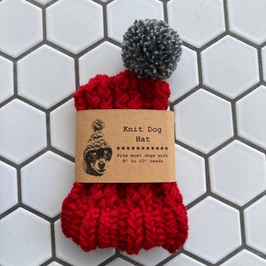Bonnet rouge en tricot de laine pour petit chien Capuche pour chiot Vêtements pour chihuahua Bonnet d'hiver chaud pour chien Tour de cou image 4