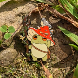 Travelling Toadsters Druide Hard Enamel Pin | Nerdiger Emaille Pin | Frosch Emaille Pin | RPG Emaille Pin | Druide Frosch Pin | Tabletop RPG Pins
