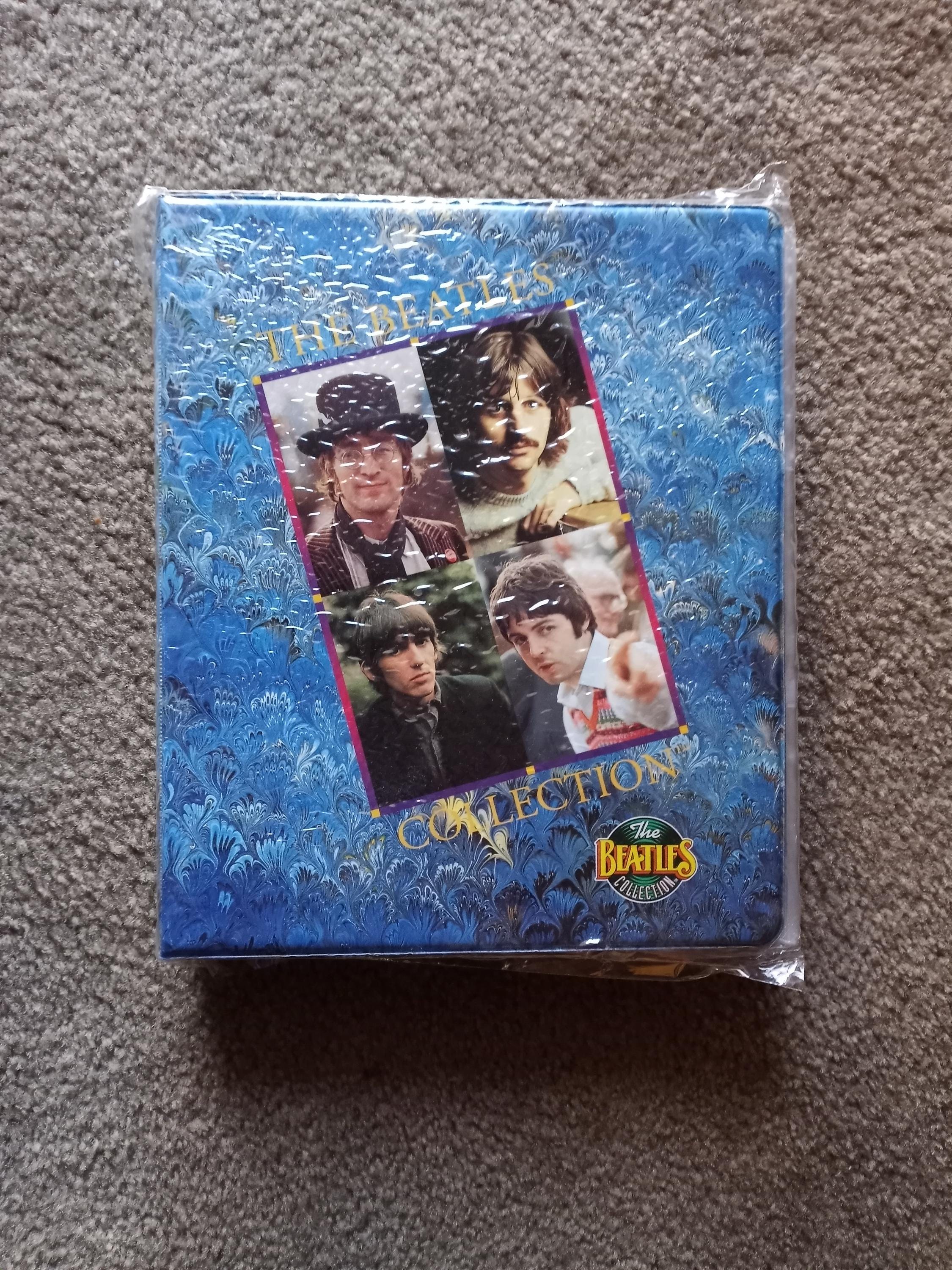 THE BEATLES 1993 Collector Cards Binder & Protector Pages - Hard