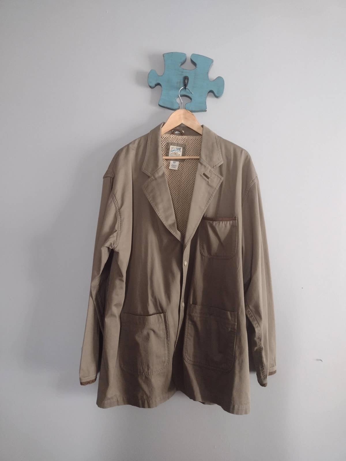 Travelsmith reversible cheap raincoat