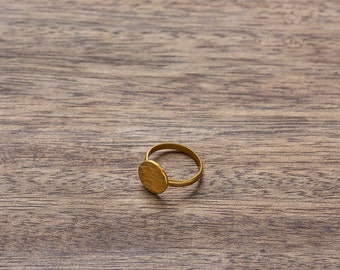 Gold Hammered Circle Ring