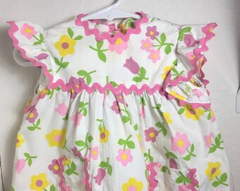 Vintage 60s / 70s Floral Baby Dress, Mod floral baby frock, pink ric rac toddler dress, retro floral baby dress,