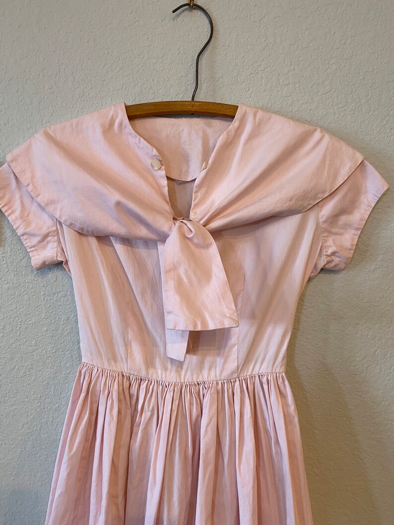 Vintage pink Day Dress, 50s cotton dress, retro womans frock, pinup dress image 3