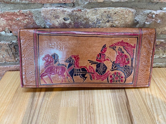 Vintage leather hand tooled clutch, medieval pict… - image 5