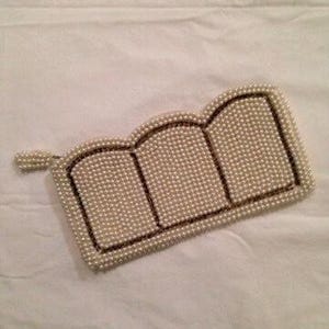 Vintage clutch, faux pearl purse, made in Japan, evening bag, metal zipper