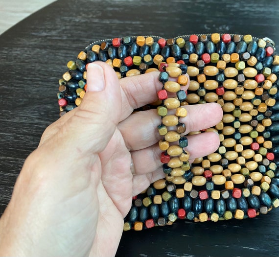 Vintage Wooden Bead Clutch Purse with Finger loop… - image 3