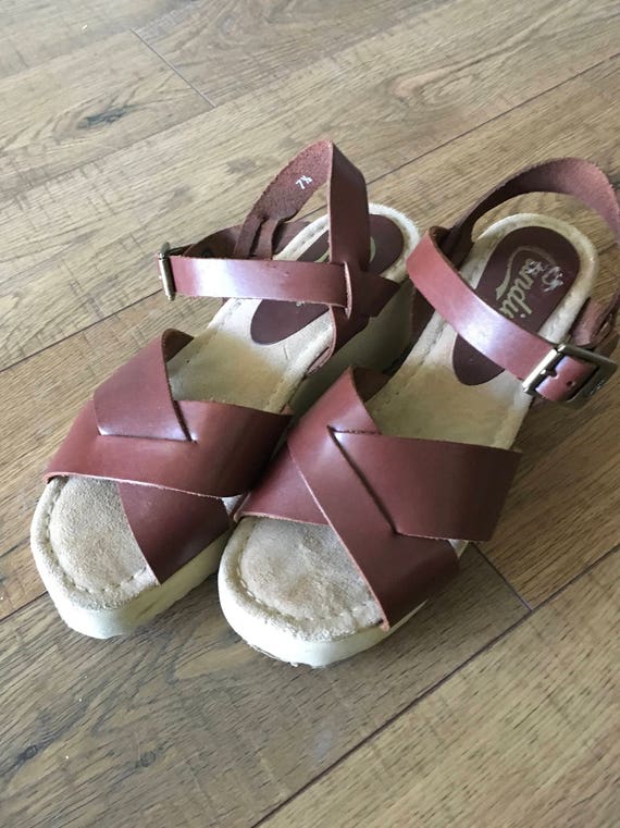 candies platform sandals