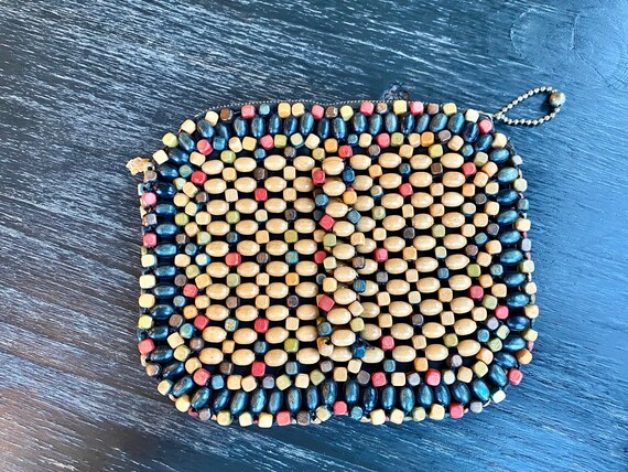 Vintage Wooden Bead Clutch Purse with Finger loop… - image 4