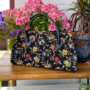 Vintage Needle Point Purse,  Art Deco floral handbag, tapestry bag, carpet bag fall or winter bag,