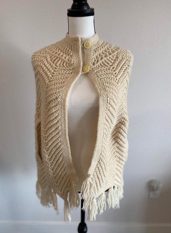 Vintage Crocheted Poncho, 70s knit cape, cream re… - image 2