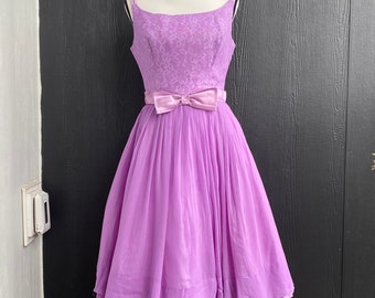 Vintage 50s Party Dress, Lavender chiffon gown, chiffon and tulle prom dress, metal zipper