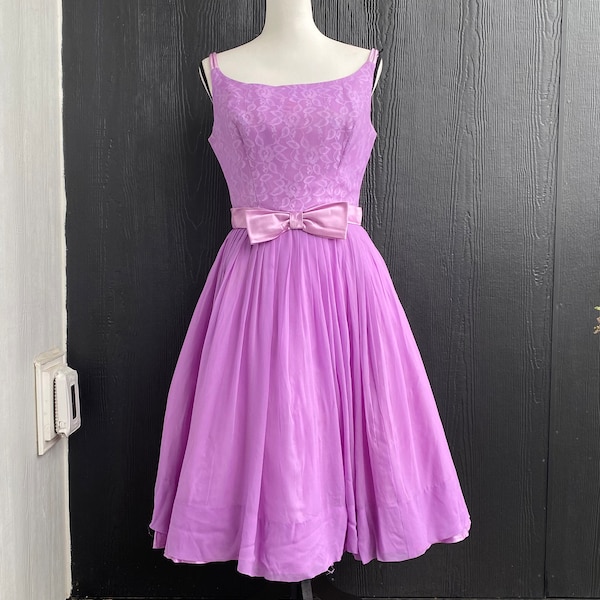 Vintage 50s Party Dress, Lavender chiffon gown, chiffon and tulle prom dress, metal zipper