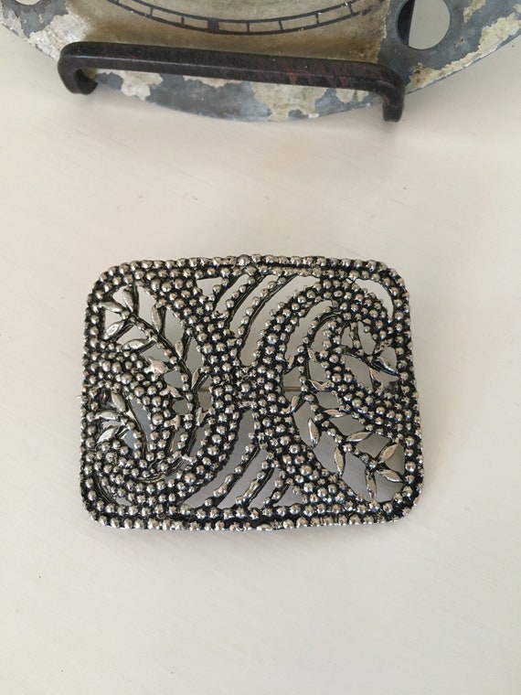 Vintage Silver Tone Pin/Brooch w the Letter "H" - image 1