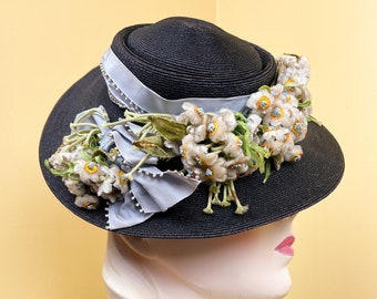 vintage 1930s hat // finely woven midnight navy straw 30s tilt hat // fluffy chenille millinery flowers + ice blue band // size 22.5