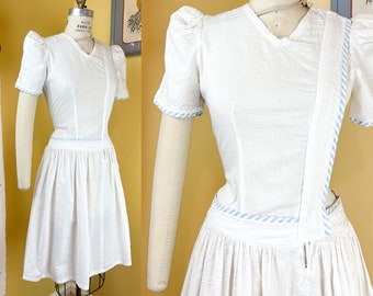 vintage 1930s dress // bright white puckered cotton 30s - 40s dress // asymmetric bell tab zip front + peaked puff sleeves + striped trim