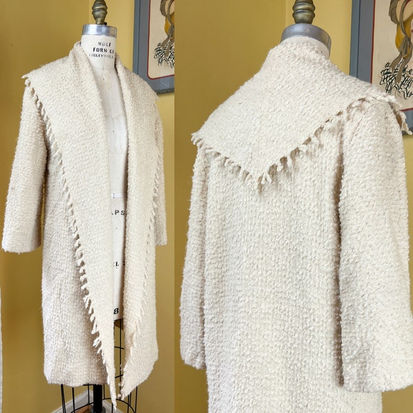 vintage 1950s coat // loopy ivory wool bouclé 50s coat with fringed kerchief shawl collar // designer Doré of Beverly Hills // size XS -S