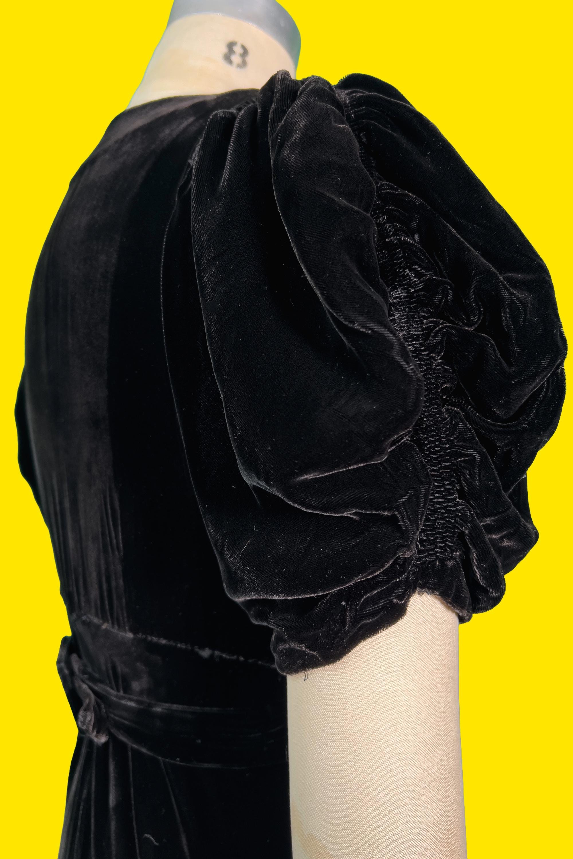 Vintage 1930s Dress // Black Silk Velvet Late 30s Coffin Pleated Puff ...