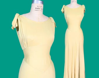 vintage 1930s dress // luscious honeydew rayon sateen 30s bias cut gown // bow draped shoulders + attached deco belt-back // 26" waist