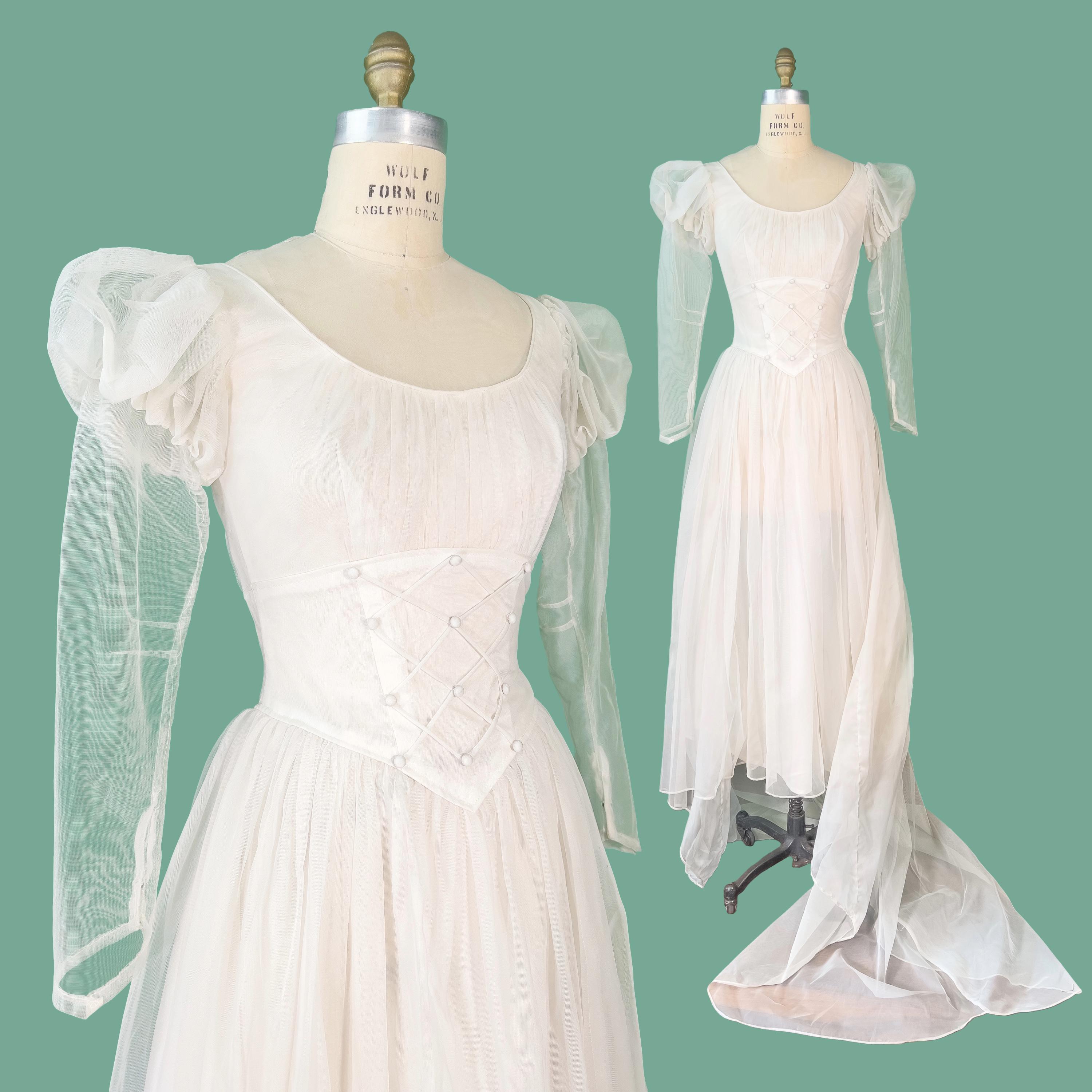 Vintage Women's Dresses - Etsy Vintage Women's Dresses - Etsy