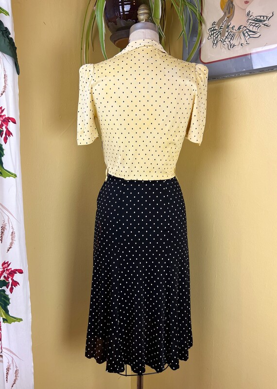 vintage 1940s dress // yellow + black polka dot c… - image 7