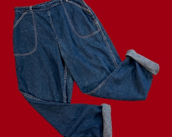 vintage 1950s jeans // medium wash denim 40s - 50s cusp jeans // riveted pockets + side zip // 29" or 30" waist