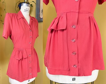 vintage 1940s blouse // vibrant coral rayon 40s sportswear peplum top // shoulder pads + asymmetric hip swag faux pocket + shirred panels