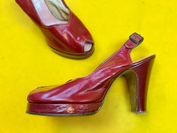 40s heels 2025