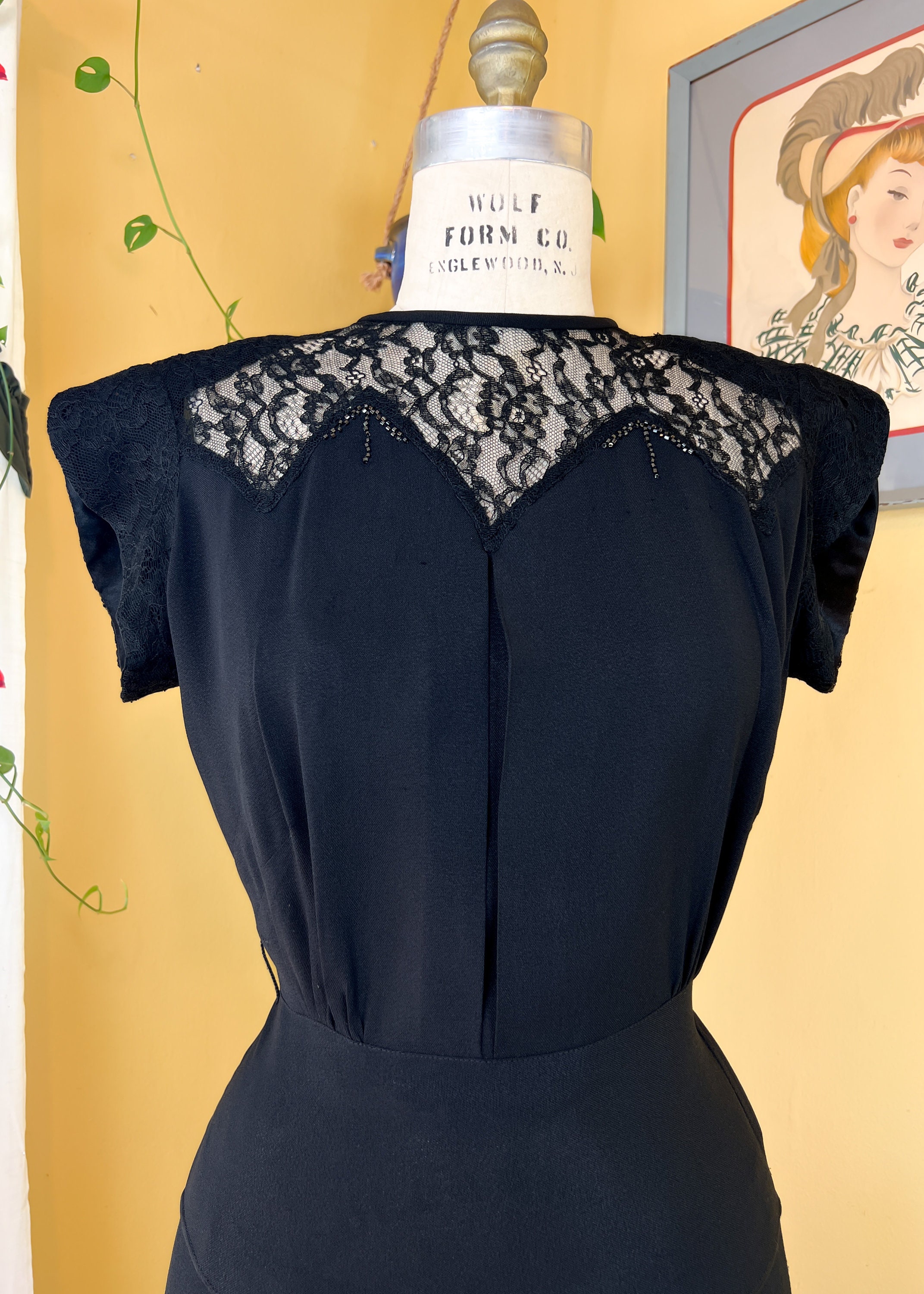 Vintage 1940s Black Crepe and Wool Dress – At the Sign of
