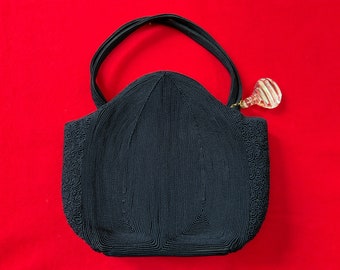 vintage 1940s purse // large navy blue cordé 40s handbag // large lucite zipper pull + lots of pockets