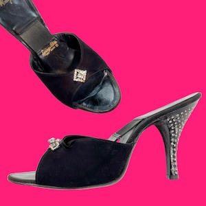 vintage 1950s heels // velvety soft black suede 50s springolator mule pumps // dazzling rhinestone heels // size 7 US