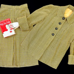 vintage 1950s suit // black + yellow houndstooth corduroy 50s swing jacket + skirt set // padded shoulders + pockets
