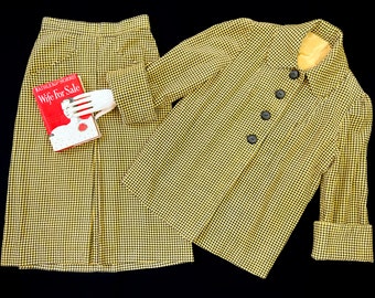 vintage 1950s suit // black + yellow houndstooth corduroy 50s swing jacket + skirt set // padded shoulders + pockets