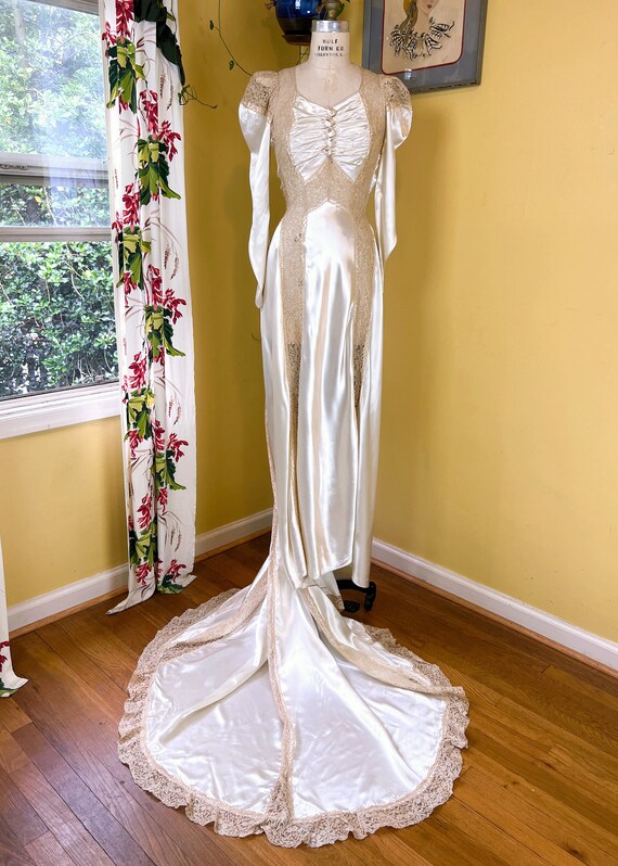 Vintage 1930s Champagne Tulle Gown
