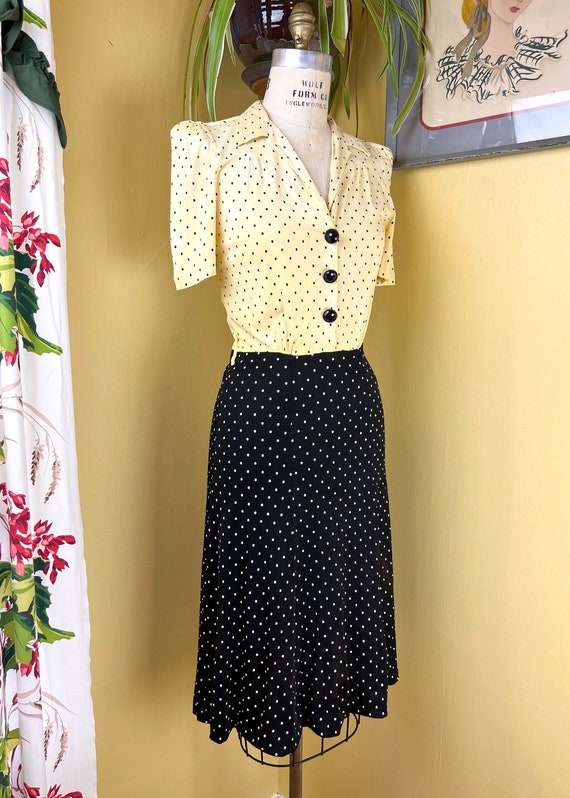 vintage 1940s dress // yellow + black polka dot c… - image 3