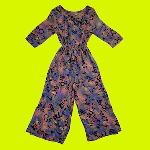 vintage 1940s jumpsuit // WILD black + neon tropical floral print rayon crepe zip front 40s jump suit // size S - M