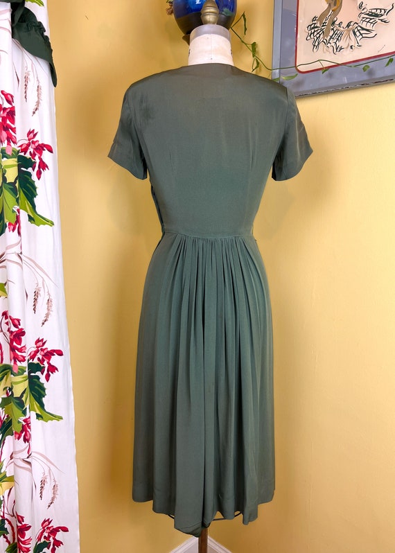 vintage 1940s dress // muted sage green rayon 40s… - image 8
