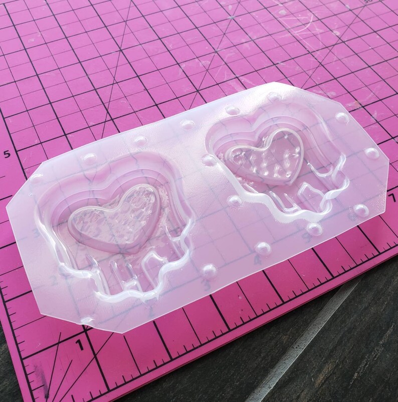 Dripping Hearts Pallet Mold Small Mold Soap Mold Wax Etsy