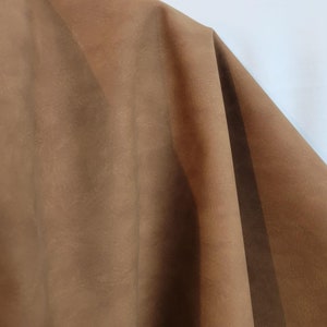 Mittelbraunes Trommelfell 2 Ton {Peta-Approved} Vegan Kunstleder Handtasche Polsterung 0,9 mm PU-Gewebe 135 cm breit geschnittene Masse NAT Leathers ™