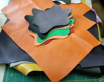 usd9.99 2 - 3 lbs scrap remnants pieces leather Cowhide sheep goat  2.5 oz craft handbag patchwork shipped in USPS flat rate 2nd envelope