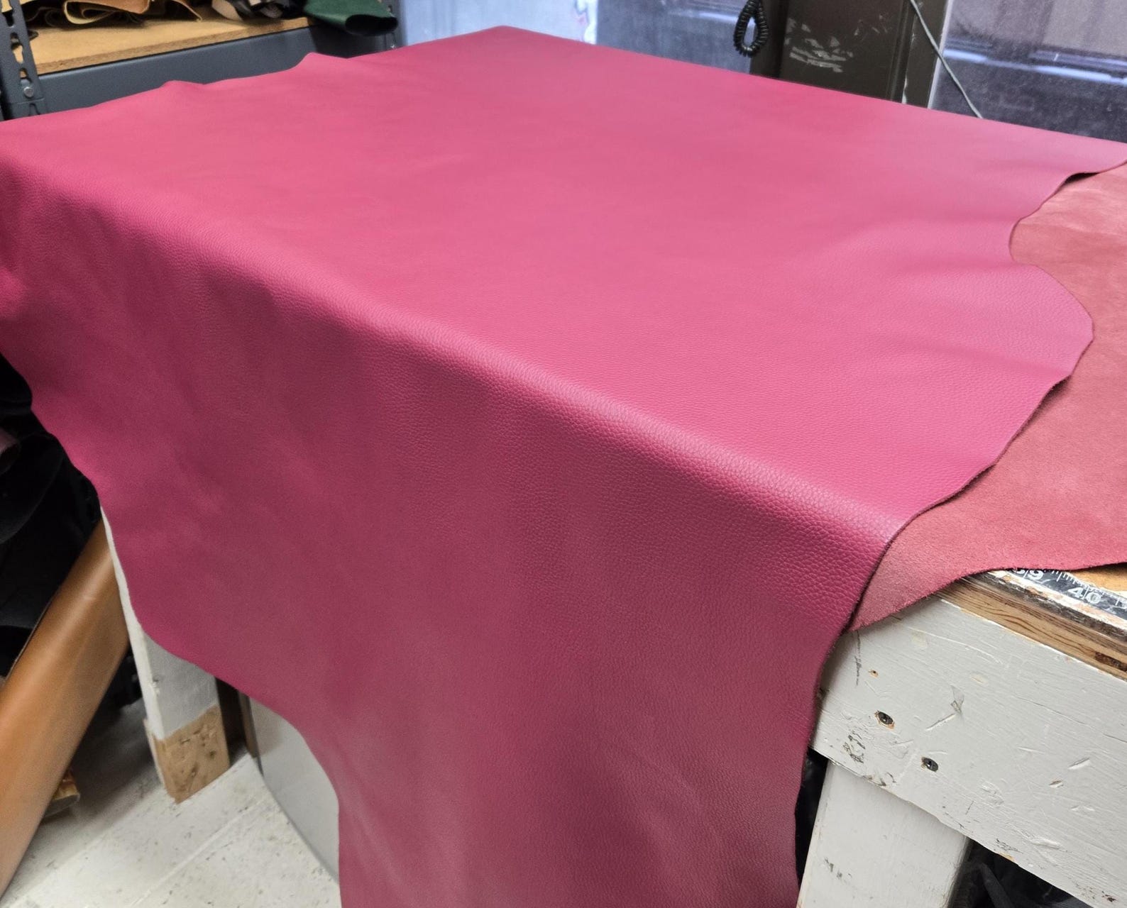 Raspberry Fuchsia Raspberry Fuchsia Tumbled Embossed Pebblegrain 3.0-3.5 Oz Cowhide ...